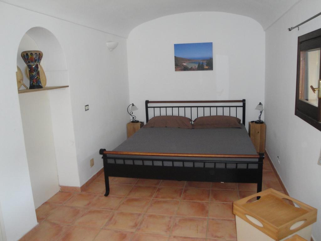 Dammusi Bernardo Villa Pantelleria Room photo